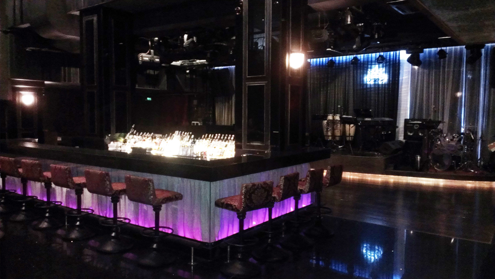 YEAR: 2012 – AREA: 800 M2

PACKAGE: FITOUT

CONTRACT VALUE: 4,600,000,000 VND… Continue Reading..